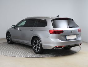 Volkswagen Passat - 2020
