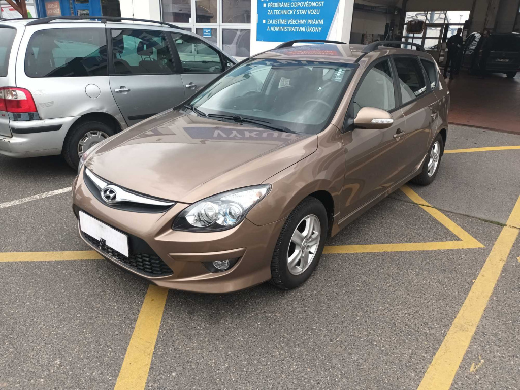 Hyundai i30, 2012, 1.6 CVVT, 93kW