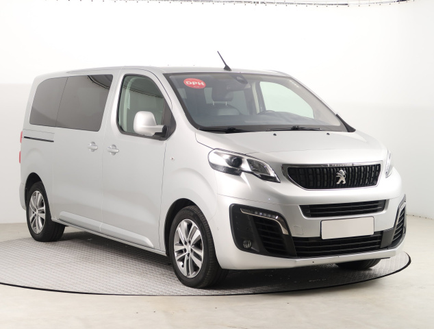 Peugeot Traveller 2019