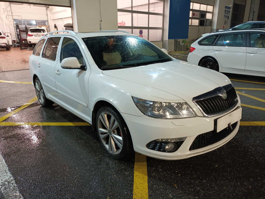 Škoda Octavia, 2010, RS 2.0 TDI, 125kW