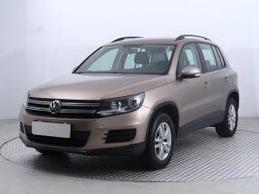 Volkswagen Tiguan - 2014