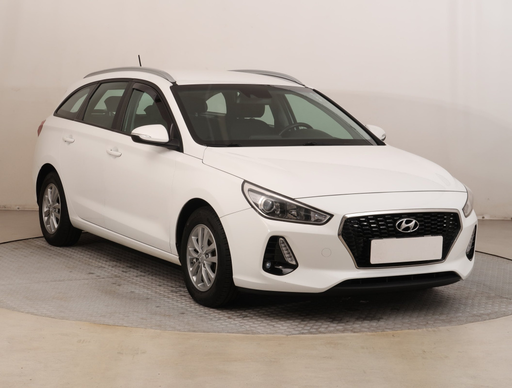 Hyundai i30, 2017, 1.0 T-GDI, 88kW