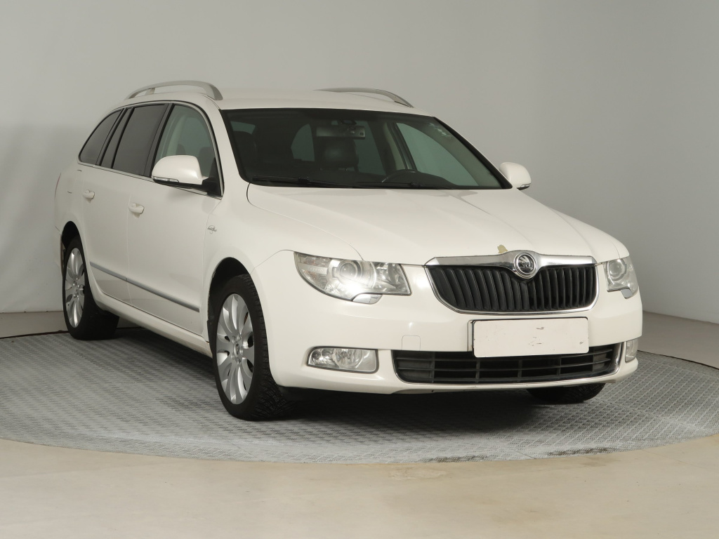 Škoda Superb, 2011, 2.0 TDI, 103kW