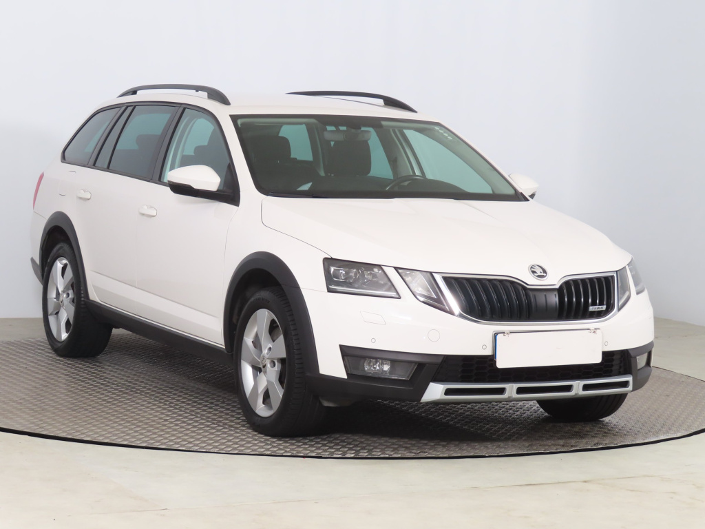 Škoda Octavia Scout, 2019, 2.0 TSI, 140kW, 4x4