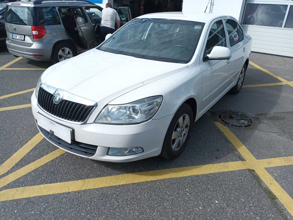 Škoda Octavia, 2012, 1.6 TDI, 77kW