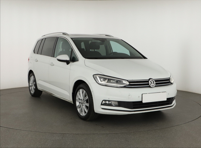 Volkswagen Touran 2016