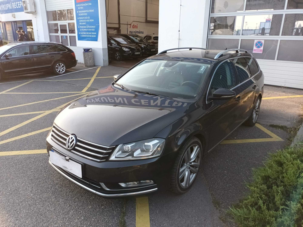 Volkswagen Passat, 2012, 2.0 TDI, 125kW