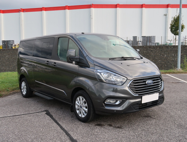 Ford Tourneo Custom 2019