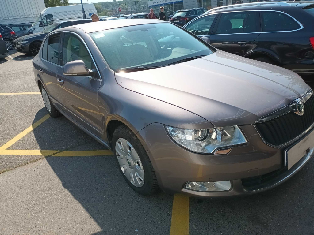 Škoda Superb, 2011, 2.0 TDI, 125kW, 4x4