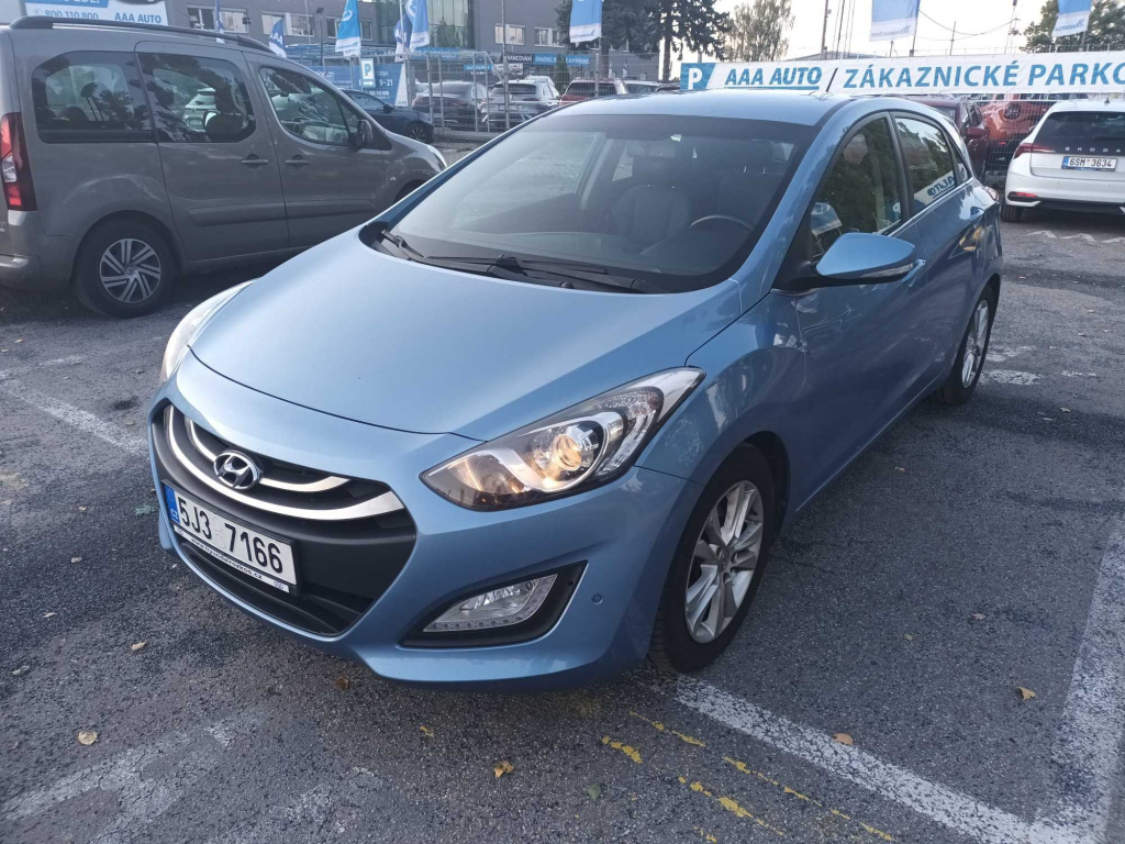 Hyundai i30, 2014, 1.6 MPI, 88kW