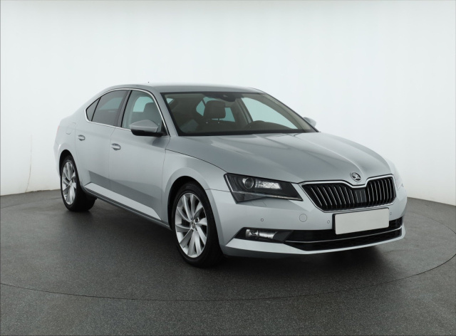 Škoda Superb 2017