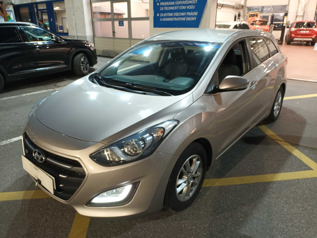 Hyundai i30, 2015, 1.6 CRDi, 81kW