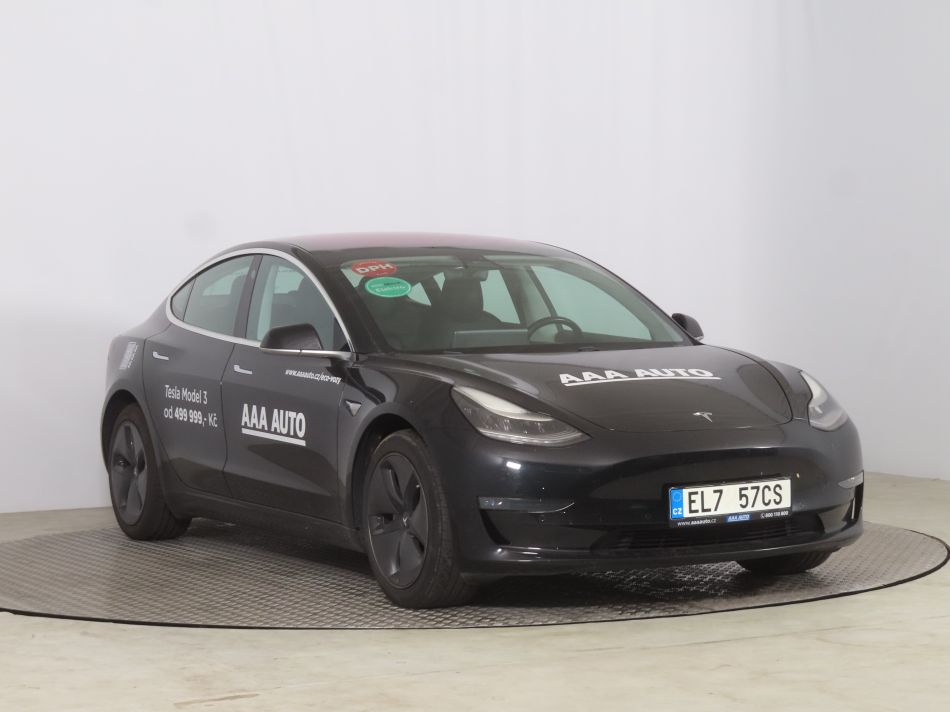 Tesla Model 3 - 2019
