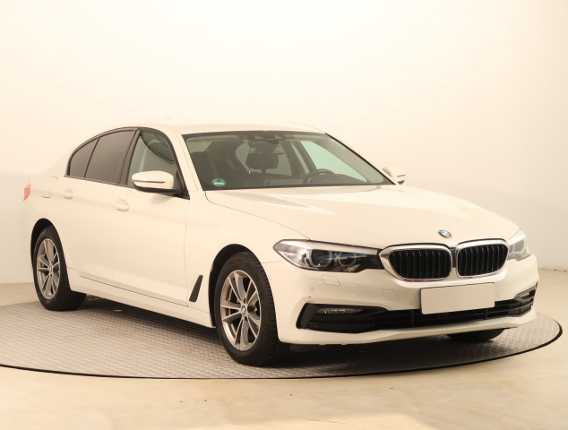 BMW 5 2019