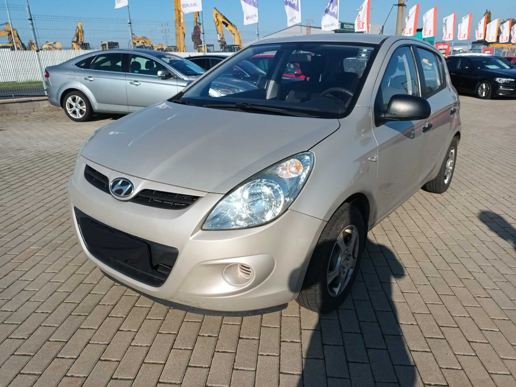 Hyundai i20, 2009, 1.2, 57kW