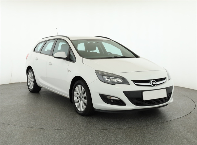 Opel Astra 2014