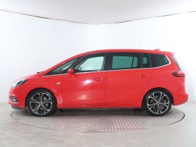 Opel Zafira - 2017