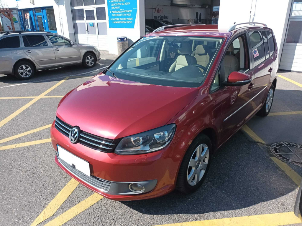 Volkswagen Touran, 2010, 2.0 TDI, 103kW