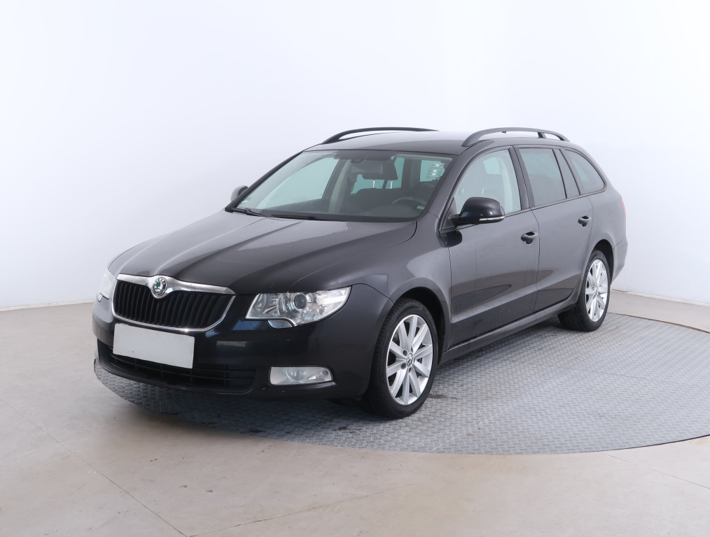 Škoda Superb, 2012, 2.0 TDI, 103kW