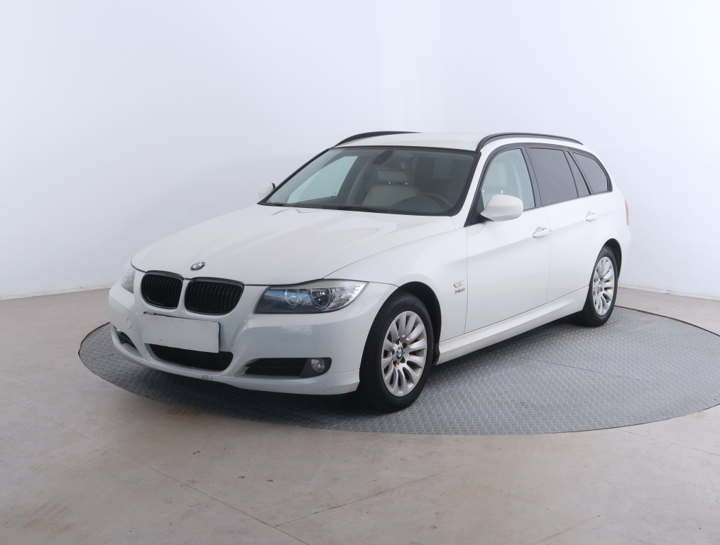 BMW 320 d, 2011, 320 d, 120kW, 4x4