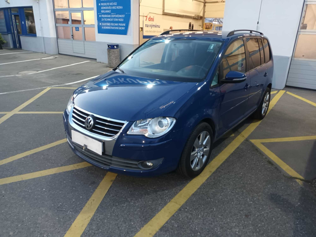 Volkswagen Touran, 2009, 1.4 TSI, 103kW