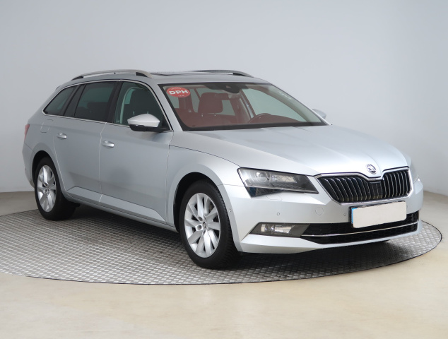 Škoda Superb 2019