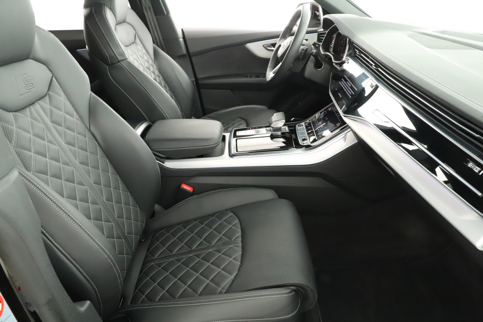 Audi Q8 - 2023