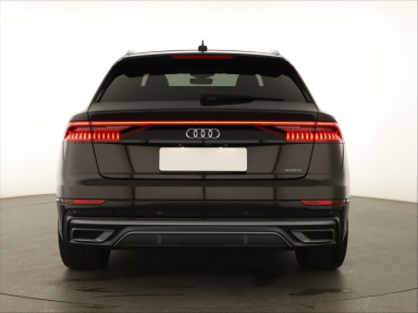 Audi Q8 - 2023