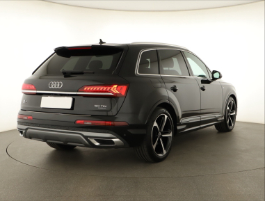 Audi Q7 - 2024