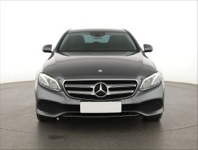 Mercedes-Benz E - 2016