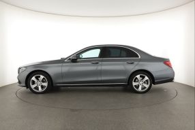 Mercedes-Benz E - 2016
