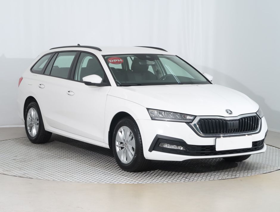 Skoda Octavia - 2023