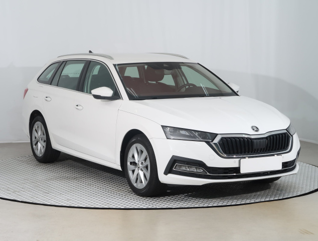 Škoda Octavia 2023