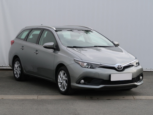 Toyota Auris 2019