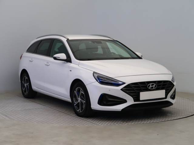 Hyundai i30 2021