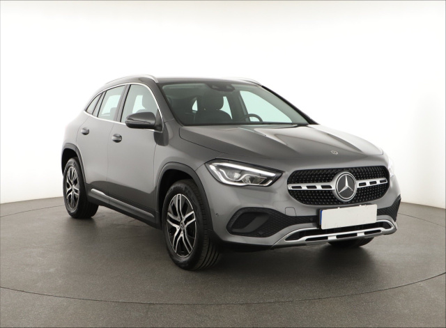 Mercedes-Benz GLA 2020