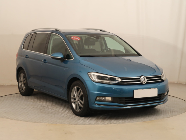 Volkswagen Touran 2016