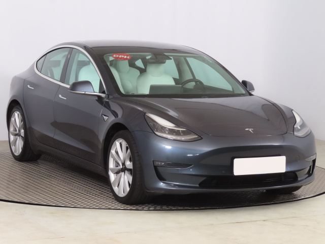 Tesla Model 3 2019