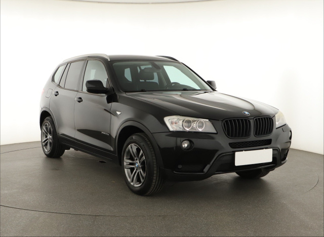 BMW X3 2011