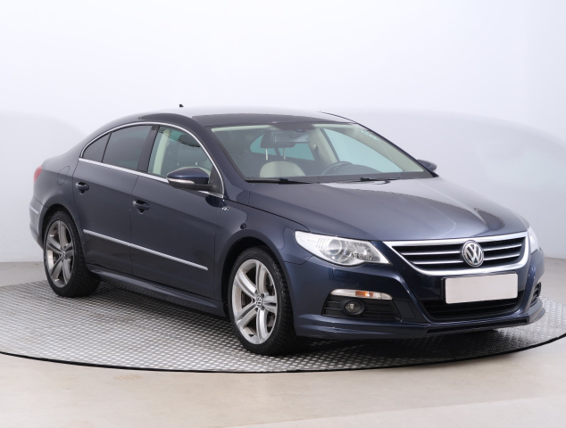 Volkswagen Passat CC 2011