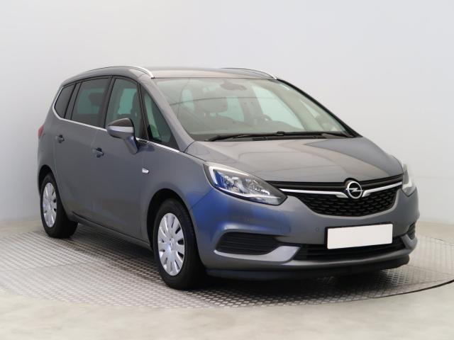 Opel Zafira 2016