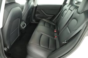 Tesla Model 3 - 2021