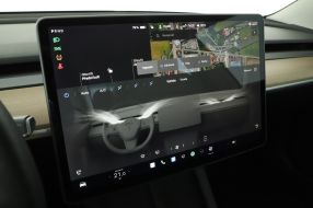 Tesla Model 3 - 2021