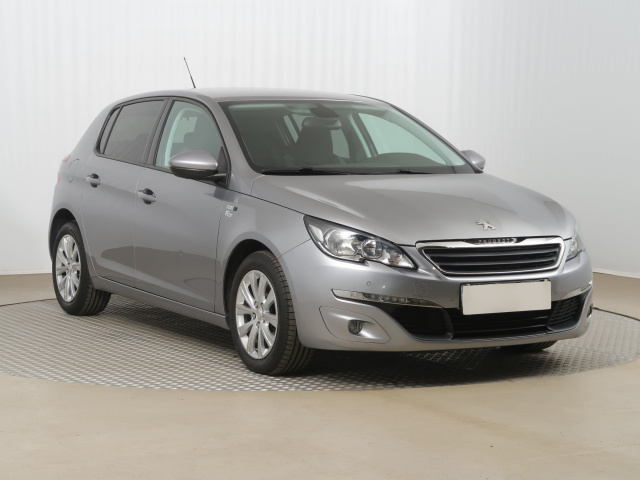 Peugeot 308 2016