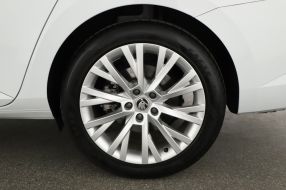 Škoda Superb - 2022