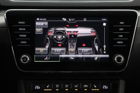 Škoda Superb - 2022