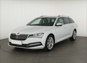 Skoda Superb - 2022