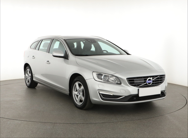 Volvo V60 2016