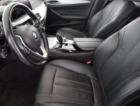 BMW 5 - 2019