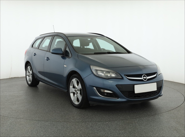 Opel Astra 2013